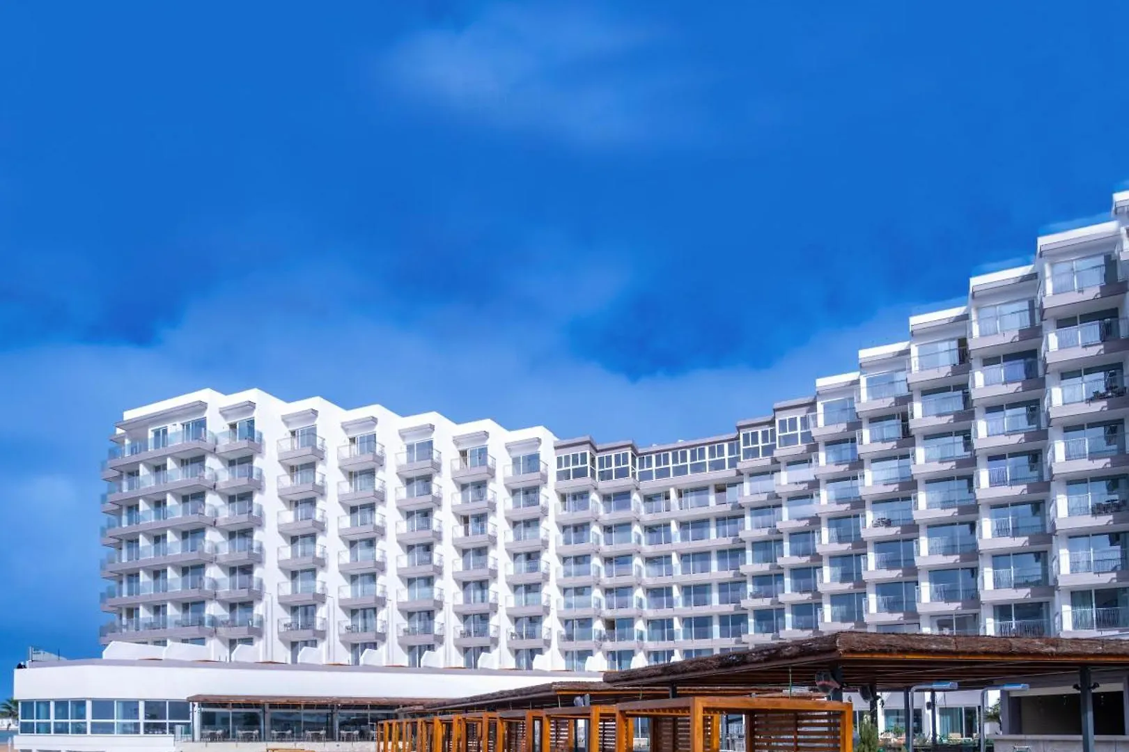Cadiz Bahia By Qhotels location
